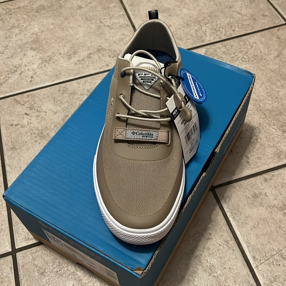 Men’s Columbia Dorado CVO PFG Wide size 10 Oxford Tan